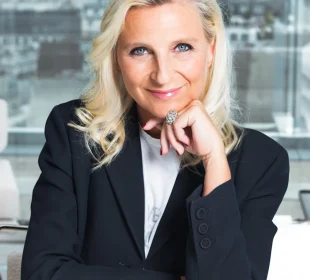 LVMH Appoints Véronique Courtois as CEO of Beauty Division