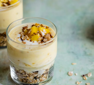 mango greek yogurt healthy dessert