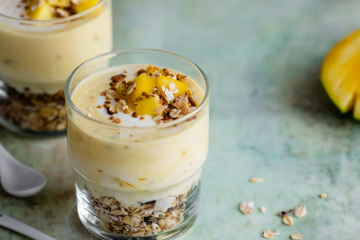 mango greek yogurt healthy dessert