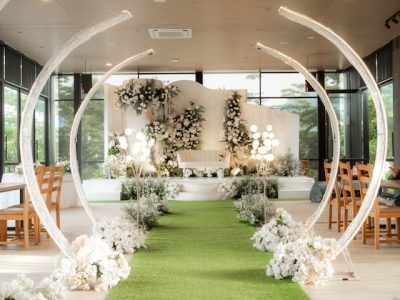 simple wedding decor
