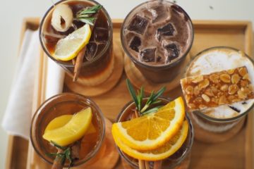 cups of healthy drinks