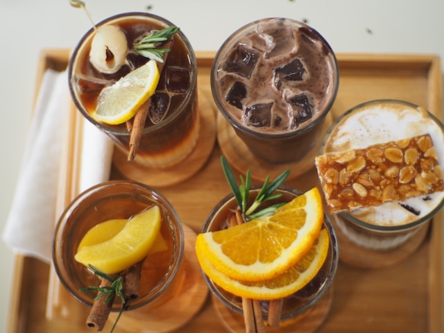 cups of healthy drinks